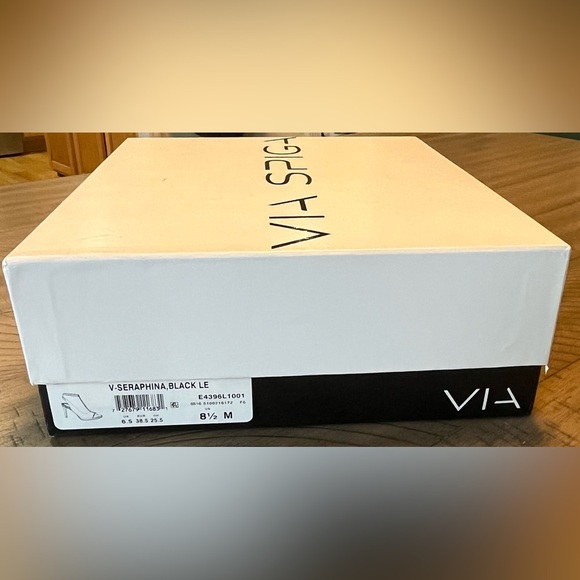 Via Spiga 'Seraphina' Peep Toe Sandal 8.5 Black - Picture 3 of 6